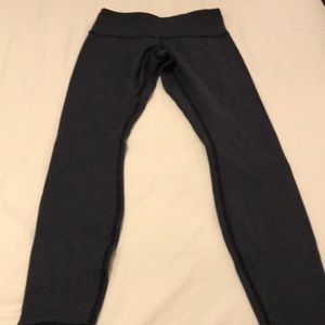 Lululemon patterned leggings, full length